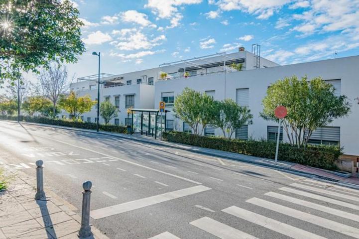 Piso en venta en Zubia, Zubia La photo 0