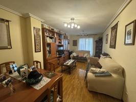 Piso en venta en León photo 0