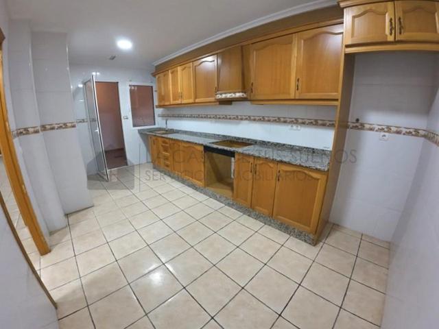 Bungalow en venta en Sax photo 0