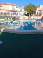 Bungalow en venta en Torrevieja, Cabo Cervera-PLAYA photo 0