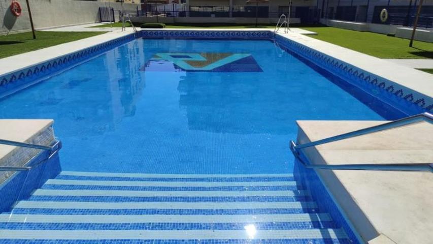 Apartamento en venta en Mijas, Las Lagunas photo 0