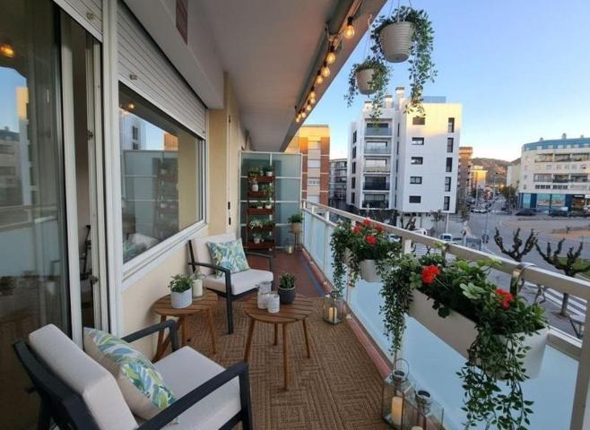 Piso en venta en Martorell, El pla photo 0