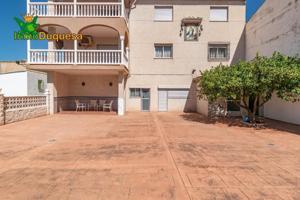 Bungalow en venta en Jun, Centro photo 0