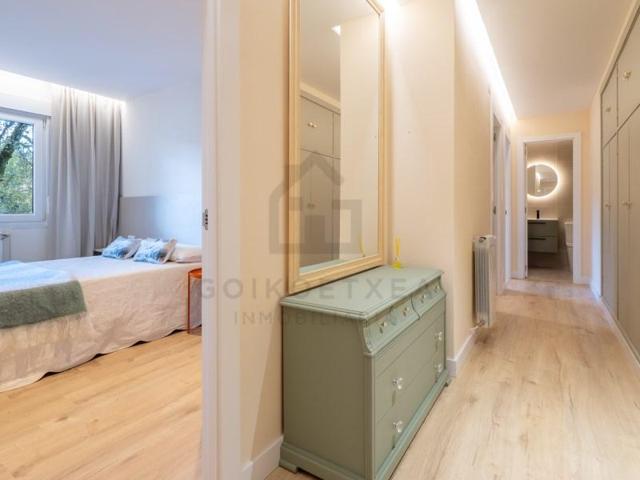 Piso en venta en Irun photo 0