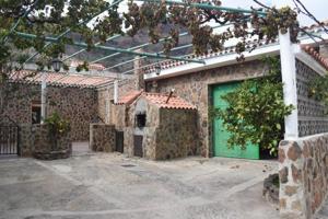 Casa en venta en San Bartolomé de Tirajana, Fataga photo 0