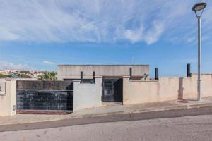 Casa en venta en Segur de Calafell, Segur de dalt photo 0