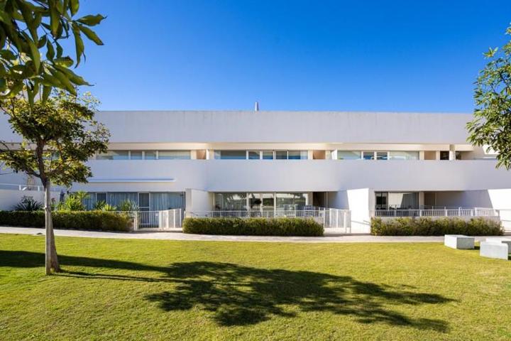 Apartamento en venta en Torrevieja photo 0