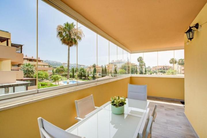 Apartamento en venta en Mijas, La Cala de Mijas photo 0