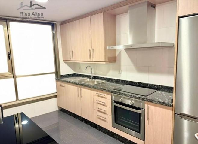 Piso en venta en A Coruña, Riazor - Los Rosales photo 0