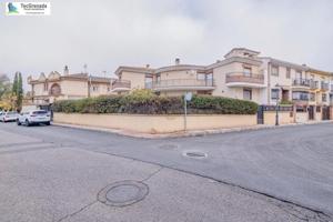 Chalet en venta en Atarfe, Atarfe Mercadona photo 0