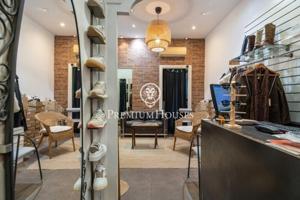 Local comercial en venta en Sitges, Centre photo 0