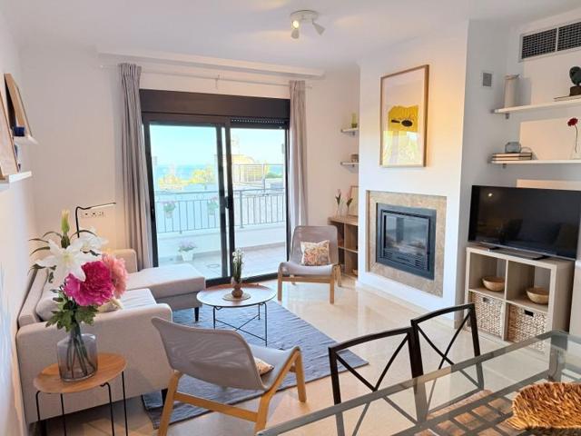 Adosada en venta en Fuengirola, Torreblanca del Sol photo 0