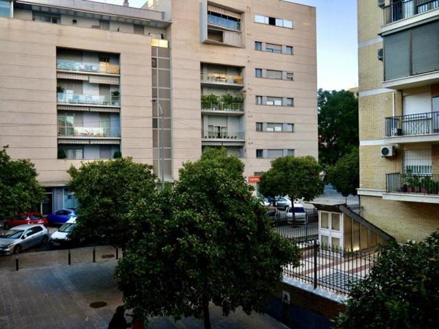 Piso en venta en Sevilla photo 0