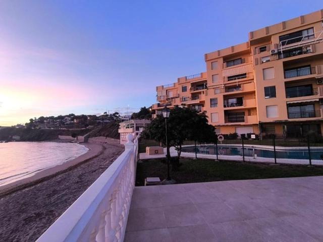 Piso en venta en Benalmádena, Torremuelle photo 0