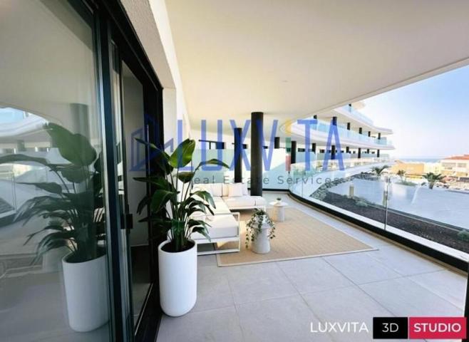 Piso en venta en Adeje photo 0