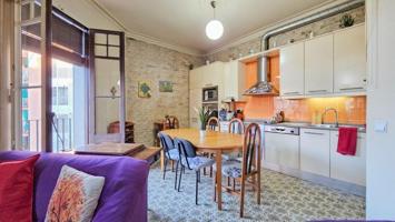 Piso en venta en Barcelona, Sant Antoni photo 0
