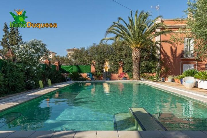 Chalet en venta en Ogíjares, Urb. Lomalinda photo 0