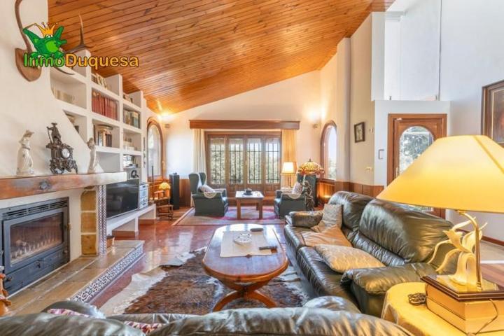 Chalet en venta en Huétor Vega, REBITES photo 0