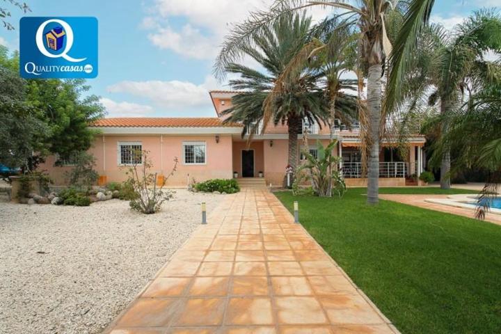 Chalet en venta en San Vicente del Raspeig, Girasoles photo 0