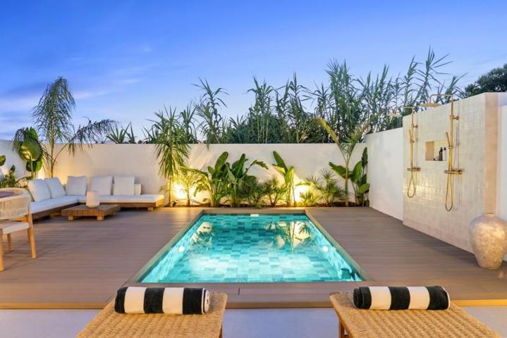 Casa en venta en Marbella, Marbella photo 0