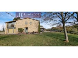 Chalet en venta en Palol de Revardit photo 0