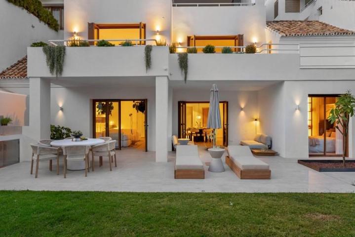 Duplex en venta en Marbella, Los Naranjos photo 0