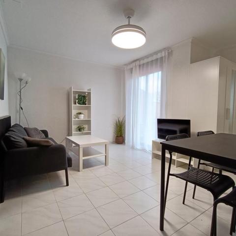 Piso en alquiler en Castellón de la Plana, Hospital Provincial photo 0