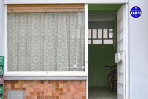 Local comercial en venta en Irun, Belaskoenea photo 0