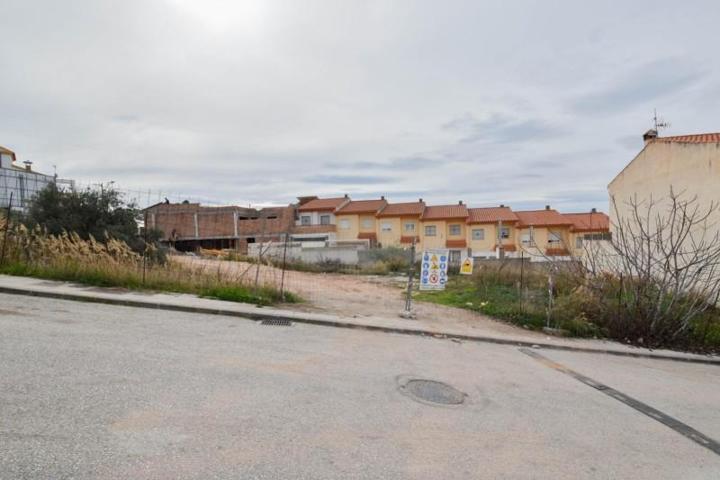 Parcela en venta en Güevéjar, Campo fútbol photo 0