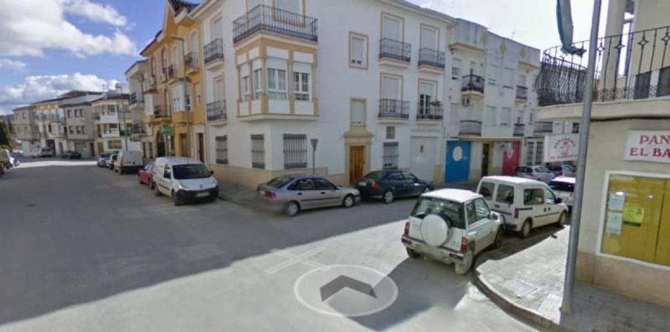 Local comercial en venta en Baena, Centro-Ensanche photo 0