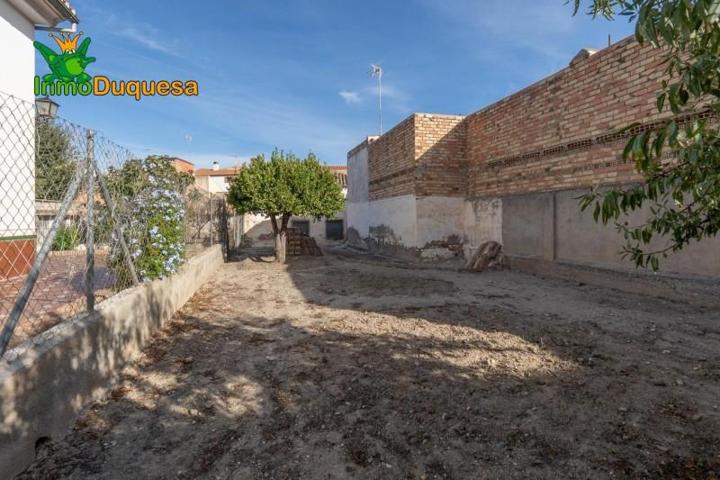 Adosada en venta en Ogíjares, Centro photo 0