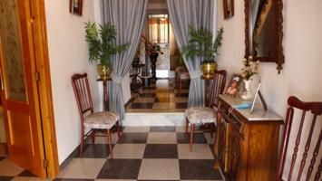 Casa en venta en Zuheros, Proximo a las escuelas photo 0