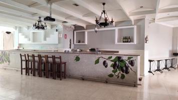 Local comercial en venta en Baena, Zona Juncal-San Antón photo 0