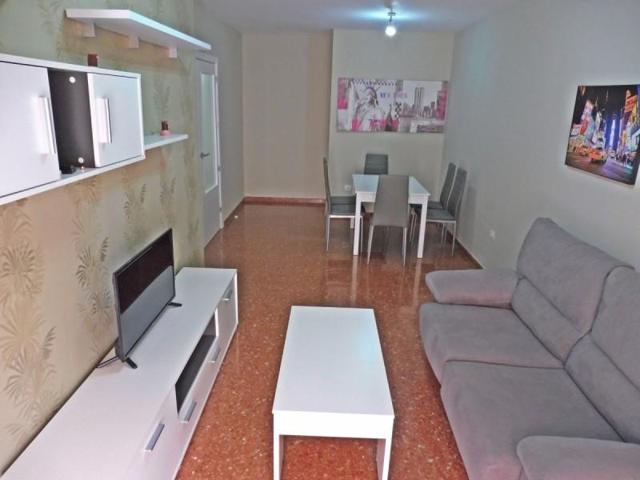 Piso en venta en Baena, Zona Juncal-San Antón photo 0