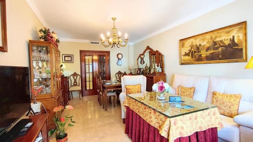 Piso en venta en Baena, Próxima al ayuntamiento photo 0