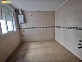 Piso en venta en Baena, Zona Pedro Muñoz photo 0