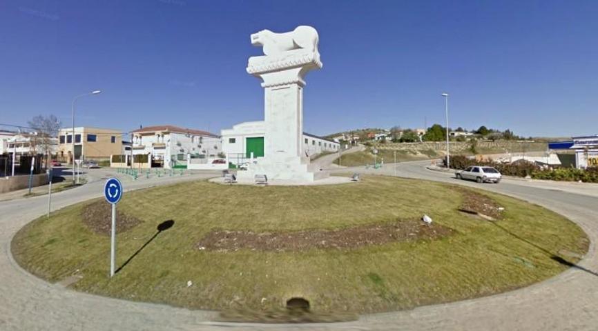 Terreno en venta en Baena, Avda. Padre Villoslada photo 0