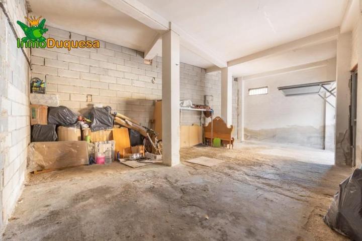 Local comercial en venta en Maracena, Zona metropolitana photo 0