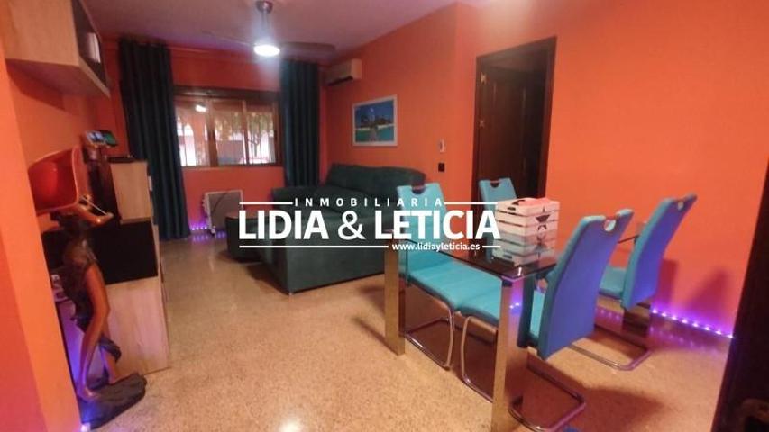 Piso en venta en Alcalá de Guadaira, Centro photo 0