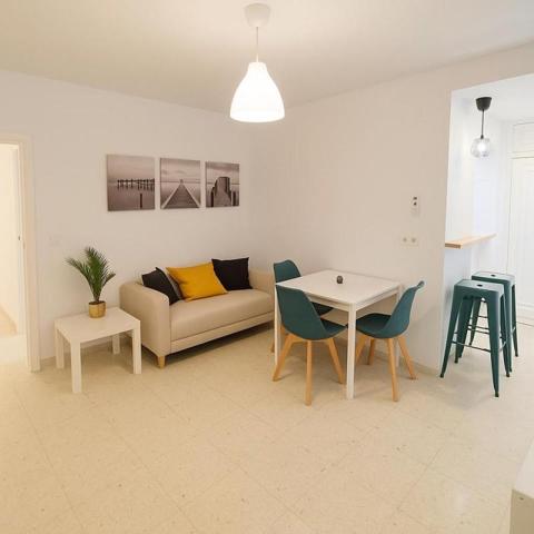 Piso en venta en Granada, Calle Ronda de Alfareros, 9, 18011 photo 0