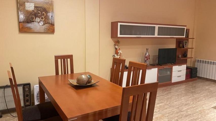 Adosada en venta en Casas de Ves, Castilla la mancha photo 0