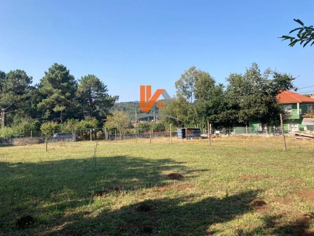 Terreno en venta en Santiago de Compostela photo 0