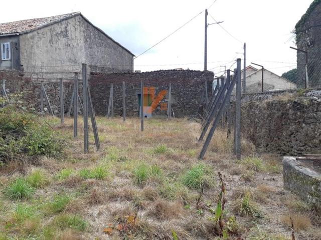 Parcela en venta en Santiago de Compostela photo 0