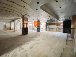 Local comercial en venta en Santiago de Compostela photo 0