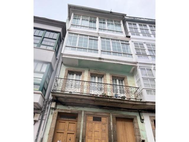 Edificio en venta en Ferrol photo 0