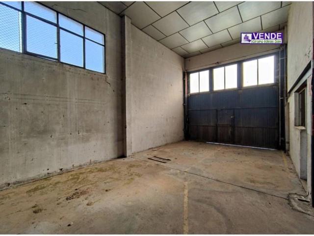 Nave industrial en venta en Elda, Elda photo 0