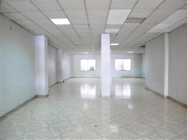 Local comercial en venta en Murcia, El Carmen photo 0