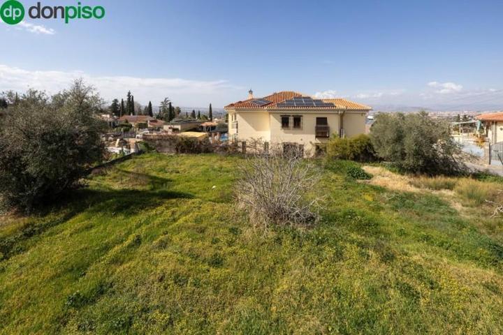 Terreno en venta en Monachil, Barrio de monachil photo 0