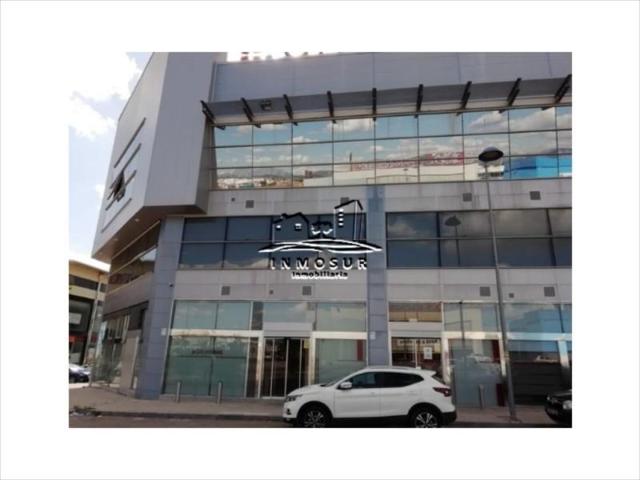 Local comercial en venta en Lucena, Lucena photo 0