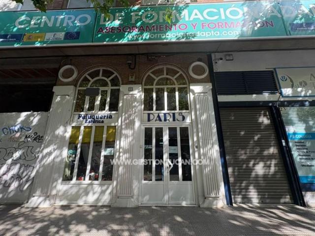 Local comercial en venta en Talavera de la Reina, Nuevo Centro photo 0
